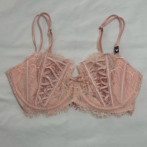 NWT Victoria Secret 36D Light Pink Lace Bra